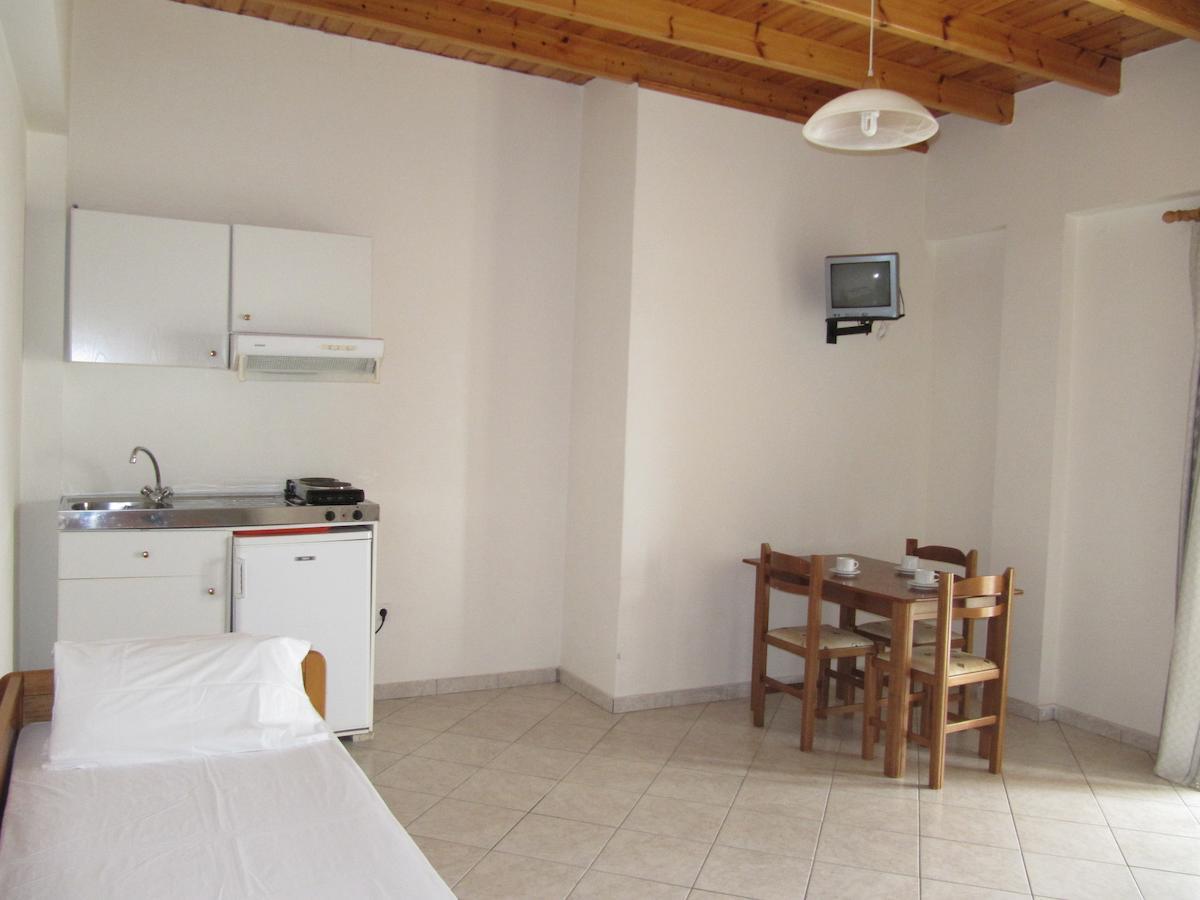 Calypso Hotel Othonoí Pokoj fotografie