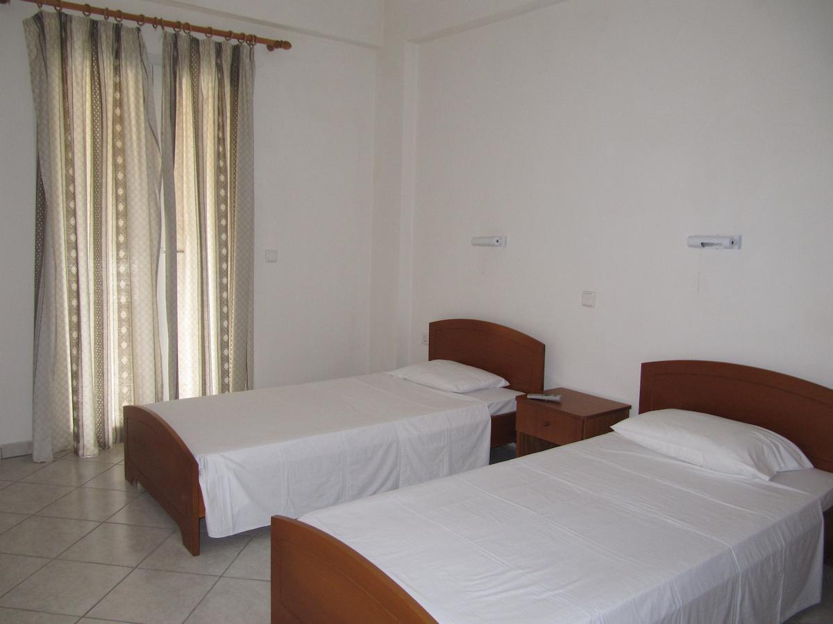 Calypso Hotel Othonoí Pokoj fotografie